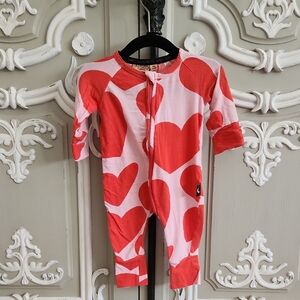 Kip & Co Baby Girl Heart Print Bodysuit Size 00 / 3 - 6 Months